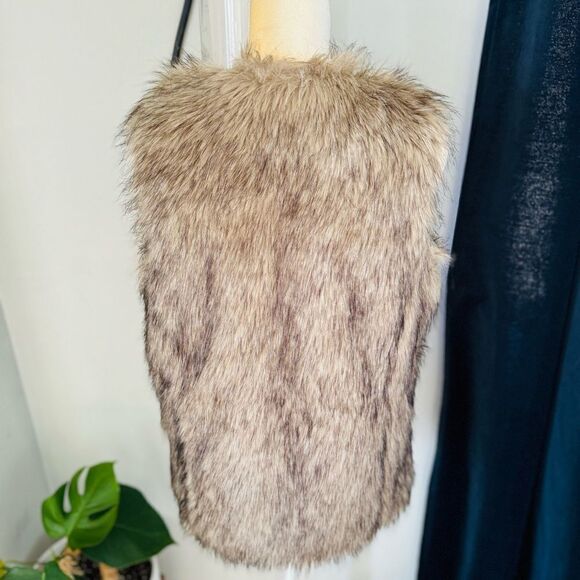 Escalier Vest Women’s Faux Fur Vest Jacket Size Small, Khaki/Brown New With Tags - Picture 9 of 17
